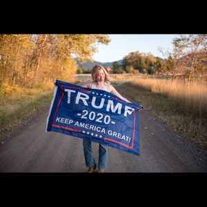 Meet your Posher, Niccole